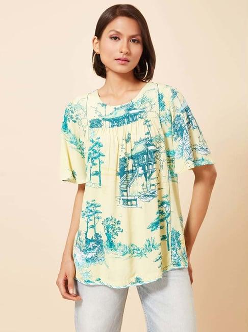 marigold lane yellow & blue printed top