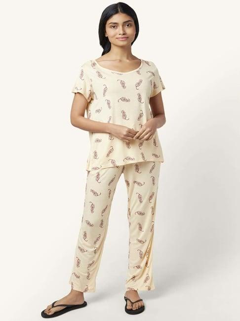 dreamz by pantaloons beige printed top pyjama set