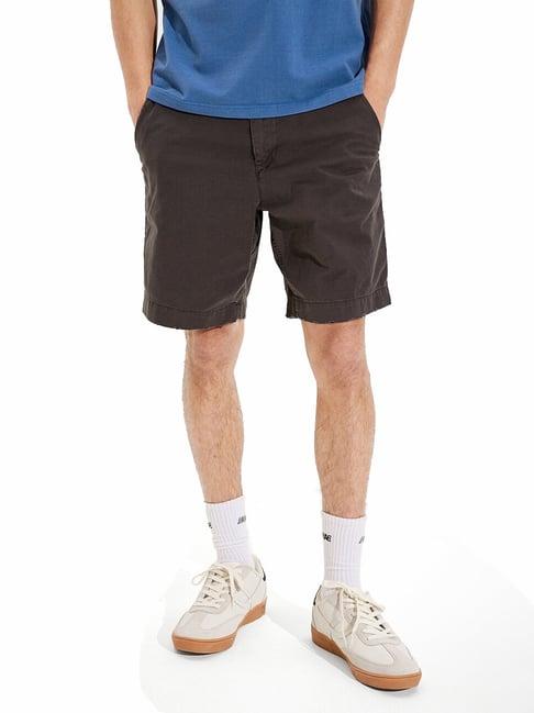 american eagle dark grey regular fit shorts