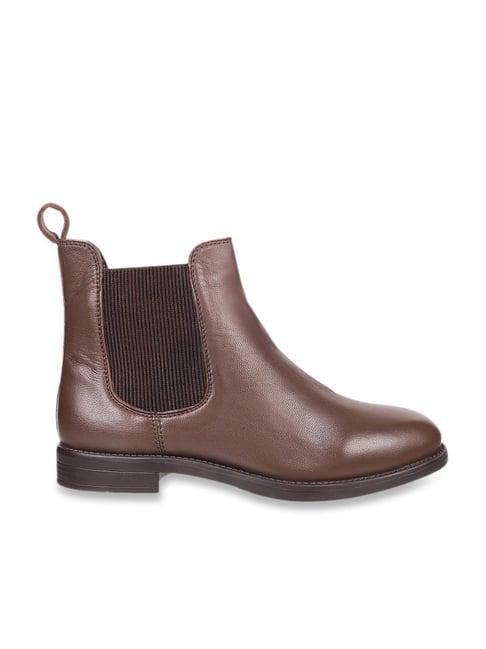 mochi women's brown chelsea boots