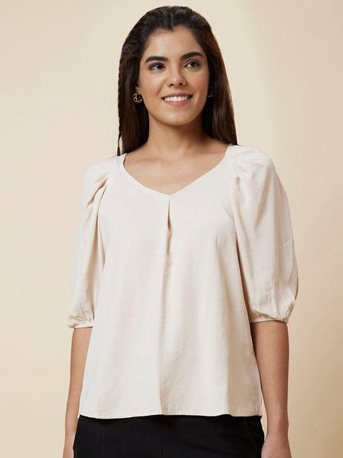 globus beige v neck top