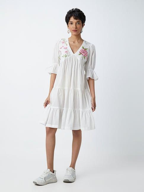 bombay paisley by westside white embroidered tiered dress