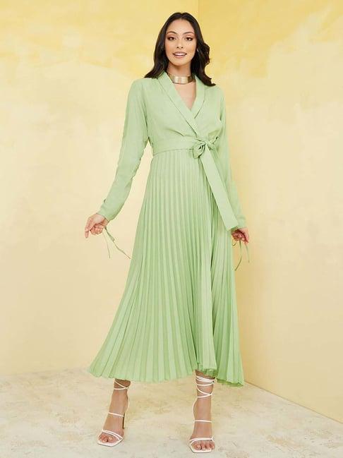 styli accordion pleated wrap maxi dress