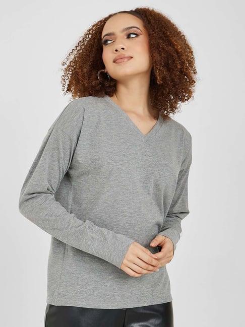 styli long sleeves v neck regular fit t-shirt