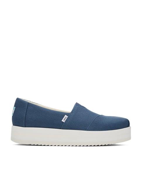 toms women's blue loafers