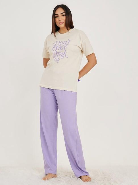 styli cream & purple cotton printed t-shirt pyjama set