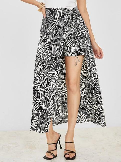 styli black & white printed maxi skirts