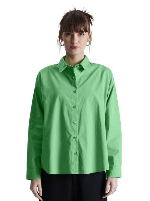 the souled store green regular fit boyfriend shirt