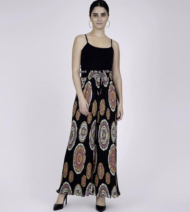 first resort by ramola bachchan black geometric printed pleated palazzo