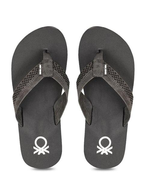 united colors of benetton charcoal grey flip flops