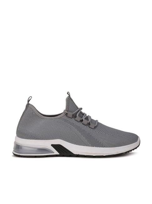 north star by bata men's grey training shoes