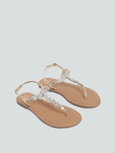 luna blu by westside daisy embellished gold trim t-strap sandals