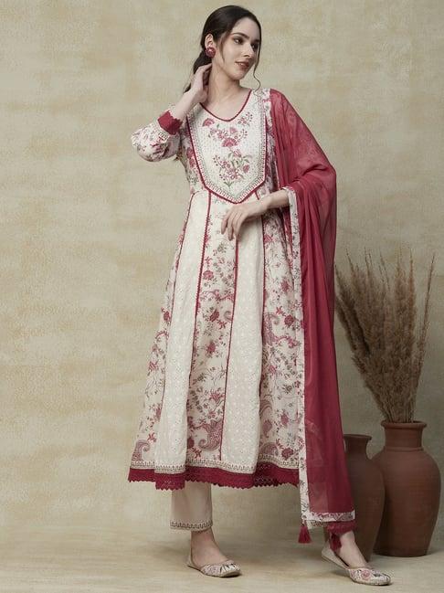 fashor off-white cotton embroidered kurta pant set with dupatta