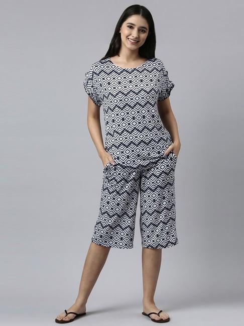 enamor navy printed t-shirt capris set