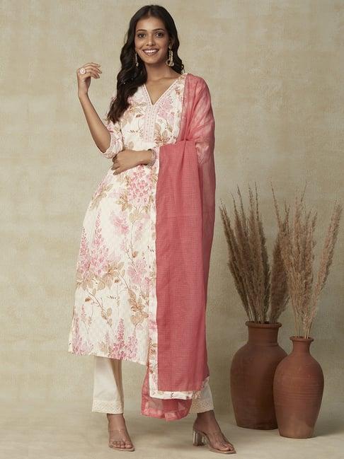 fashor off-white & pink cotton printed kurta pant set with dupatta