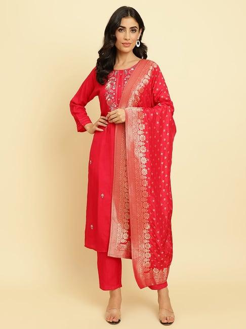 ksut fuchsia embroidered kurta with pant & dupatta