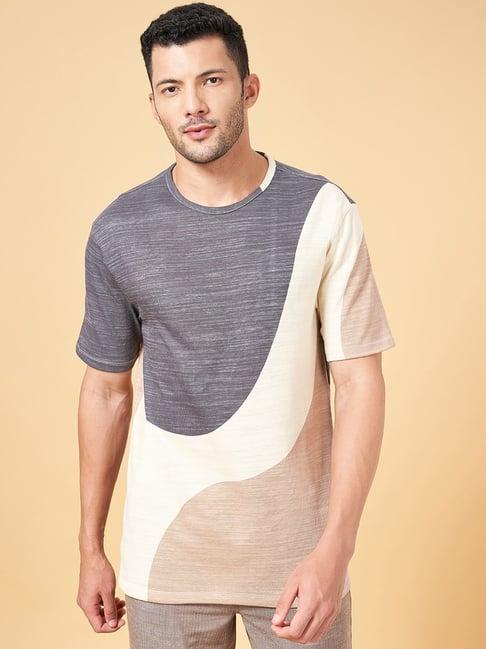 7 alt by pantaloons charcoal & peach cotton relaxed fit printed t-shirt