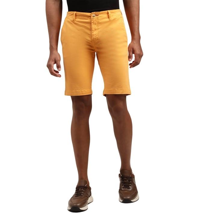 lindbergh yellow regular fit shorts