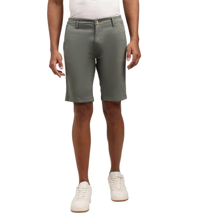 lindbergh green regular fit shorts