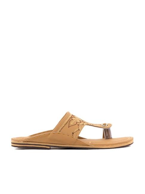 khadim men's tan toe ring sandals