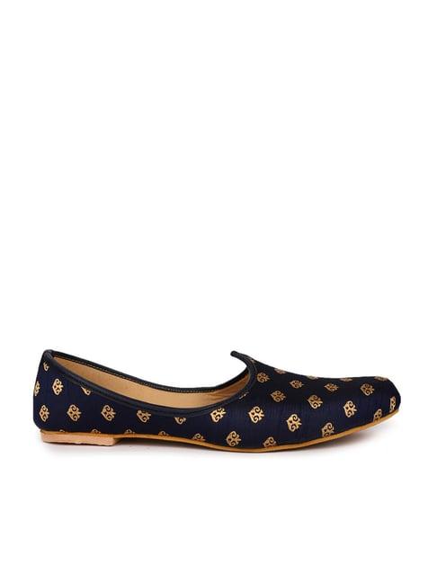 house of jutti by the desi dulhan men's navy blue ethnic juttis