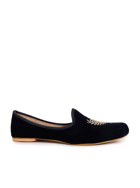 house of jutti by the desi dulhan men's navy blue ethnic juttis