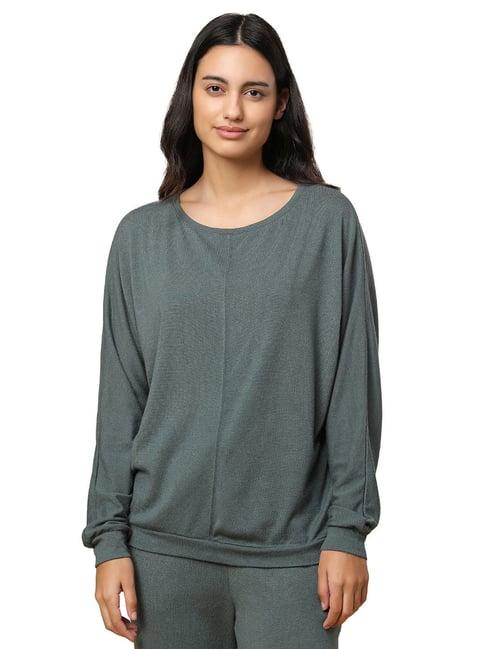 triumph green lounge t-shirt