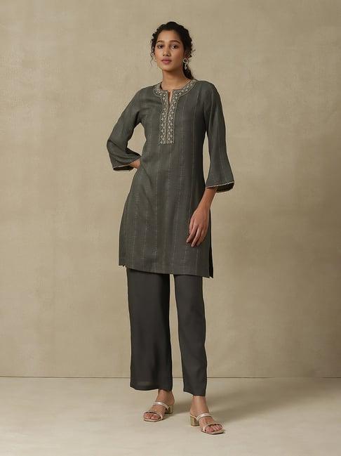 aarke ritu kumar grey embroidered kurta pant set