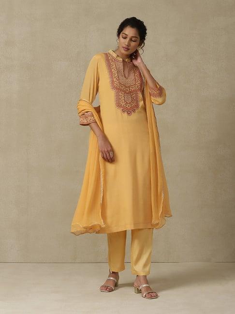 aarke ritu kumar yellow embroidered kurta with pant & dupatta