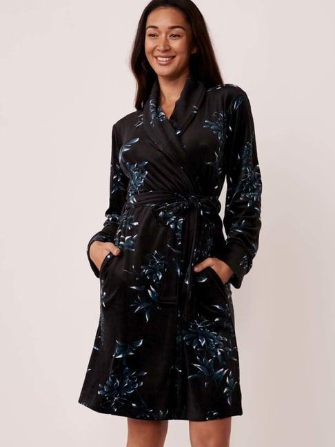 la vie en rose black floral print robe