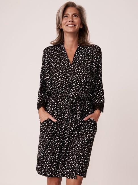 la vie en rose black floral print robe