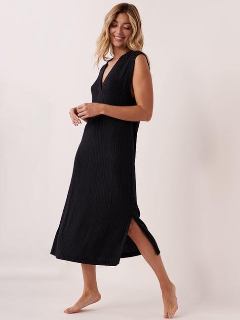 la vie en rose black self pattern lounge dress