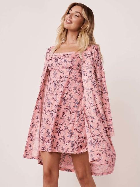 la vie en rose pink floral print robe