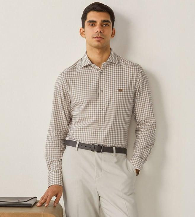 andamen men's beige cutaway shirt