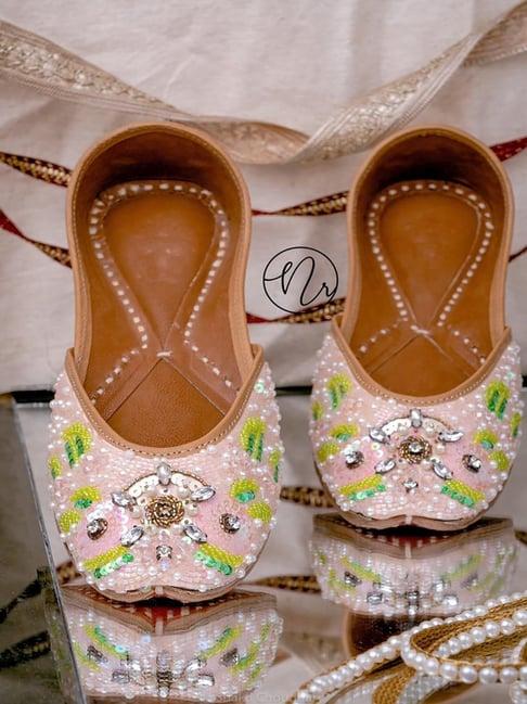 nr by nidhi rathi women's pink ethnic juttis