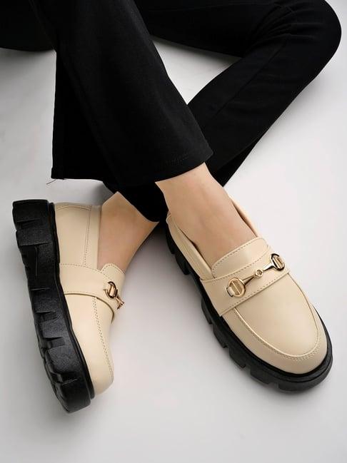 shoetopia women's cream casual loafers