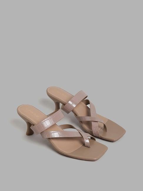 luna blu by westside taupe three band toe ring heel sandals