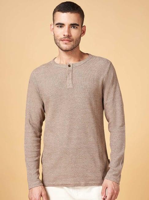 7 alt by pantaloons brown slim fit t-shirt