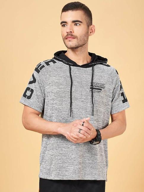 street 808 by pantaloons grey regular fit printed hooded t-shirt