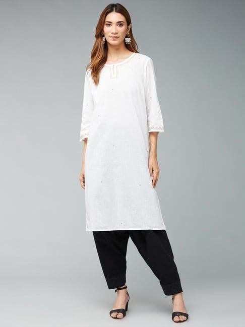 fabindia off-white cotton embroidered straight kurta