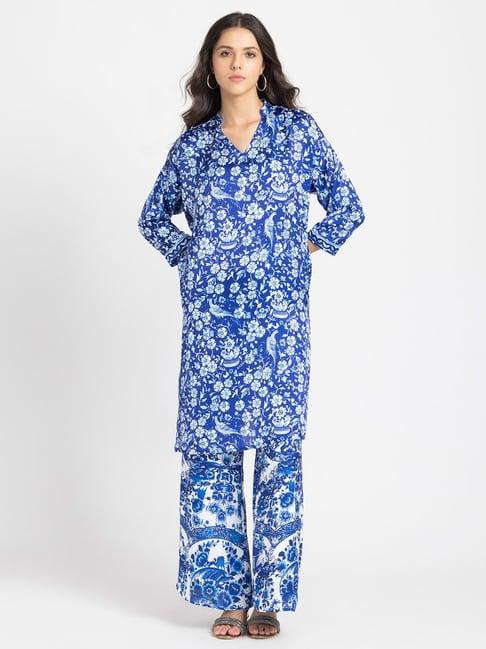 shaye blue & withe floral print kurta with pants