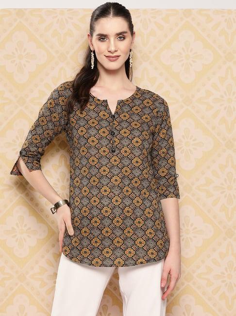 yufta brown geometric print top