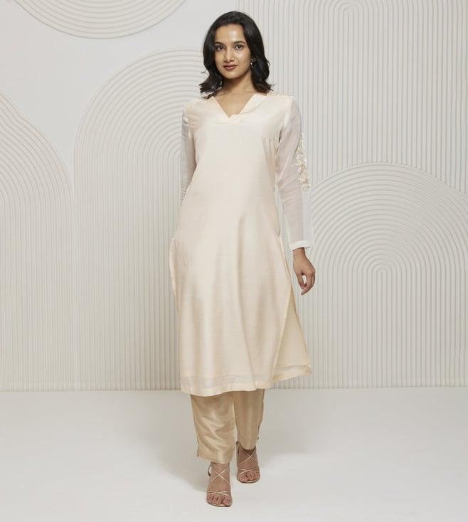 artagai shell kashida v-neck kurta with kashida embroidery