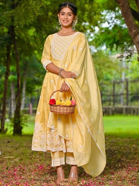 zolo label yellow embroidered kurta pant set with dupatta