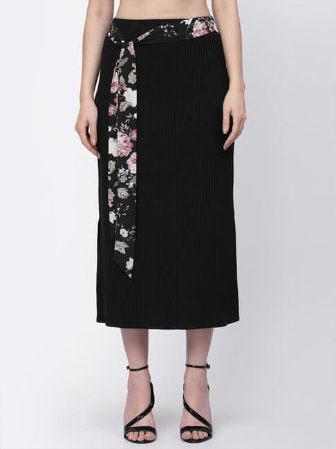 lela black striped a-line skirt with belt