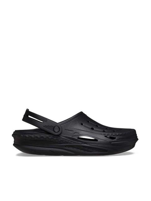 crocs men's grid black back strap clogs