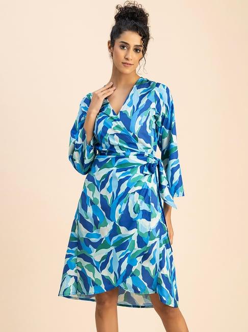 moomaya blue printed wrap dress