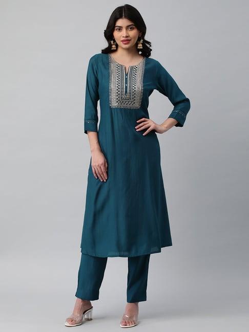 kami kubi blue embroidered a line kurta