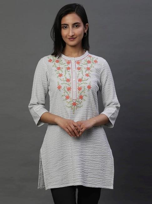 aurelia grey cotton embroidered straight short kurti