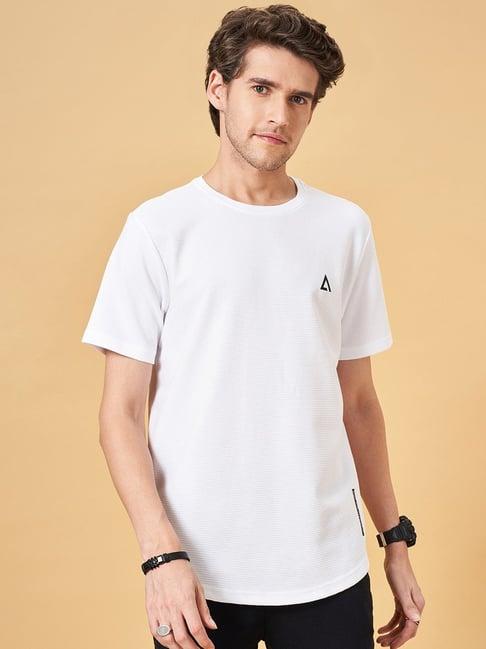 street 808 by pantaloons snow white regular fit t-shirt